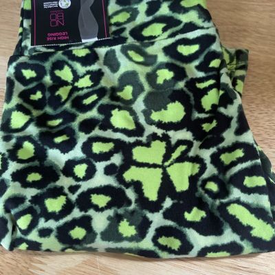 NO BOUNDARIES STRETCHY HIGH RISE SUEDED ST. PATRICKS LEGGING Sz M (7-9)